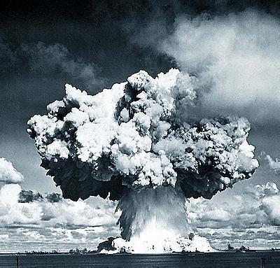 n166_nuclear_explosion-03.jpg